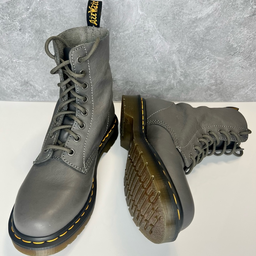 Dr. Martens 1460 Pascal Virginia Grey